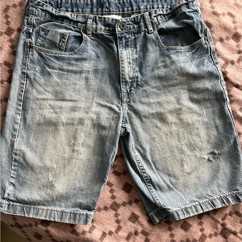 Men’s Jean shorts, size 36